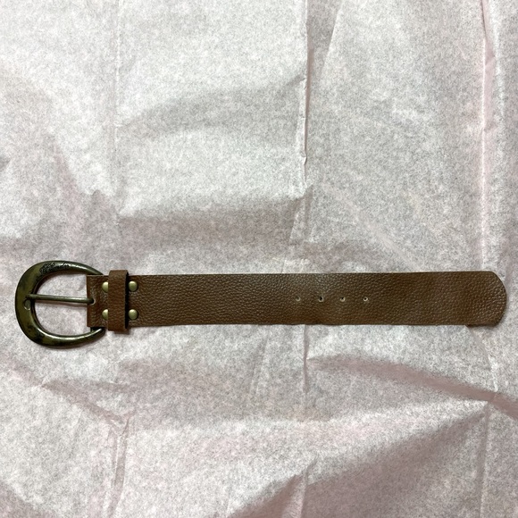 Plunder Belt Buckle Bracelet - Picture 1 of 2